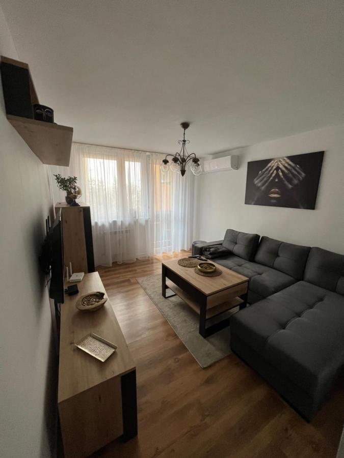 דירות זאטור Apartament Janis מראה חיצוני תמונה