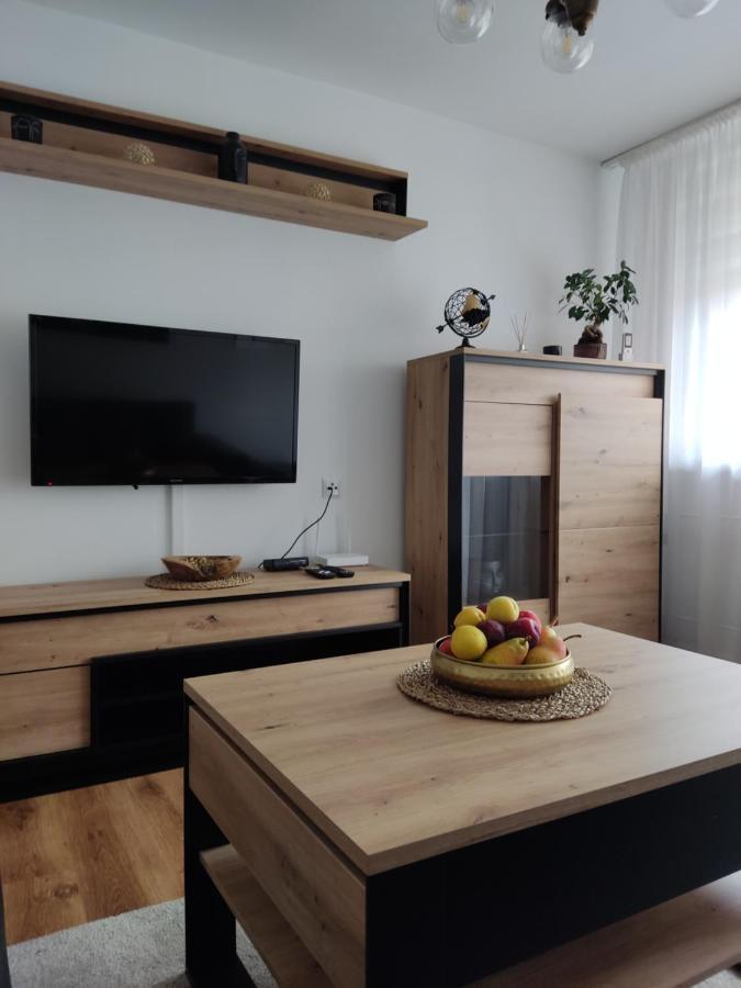 דירות זאטור Apartament Janis מראה חיצוני תמונה